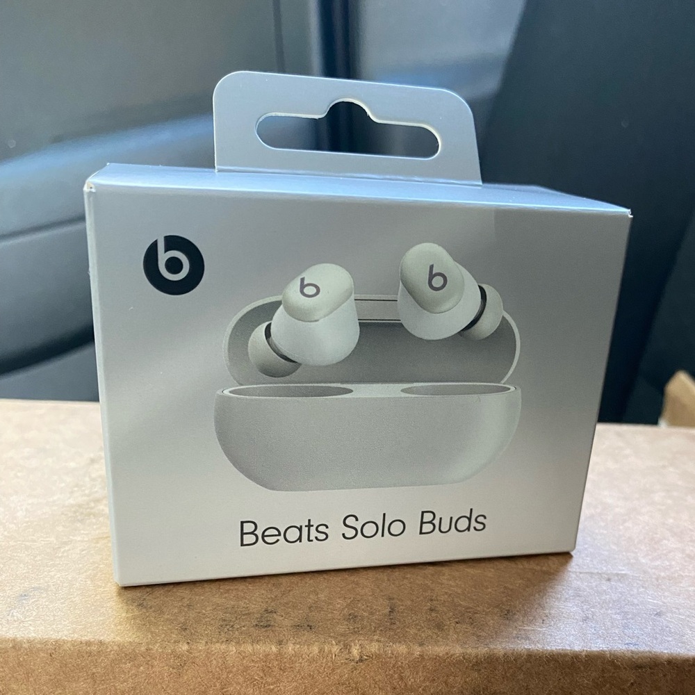 Beats Solo Buds (Storm Grey/White) FREE SHIPPING